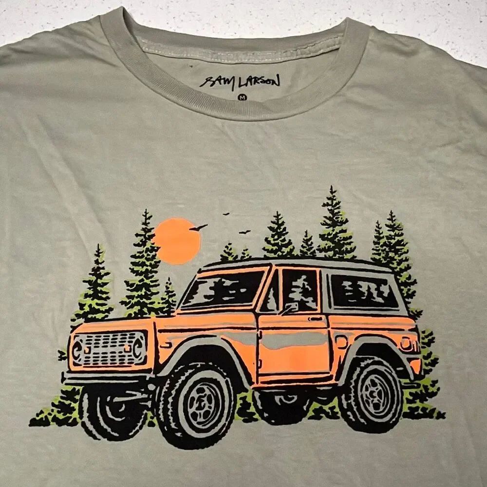 Sam Larson Bronco Graphic T Shirt Men’s Medium Off Road SUV Forest Cotton Tee